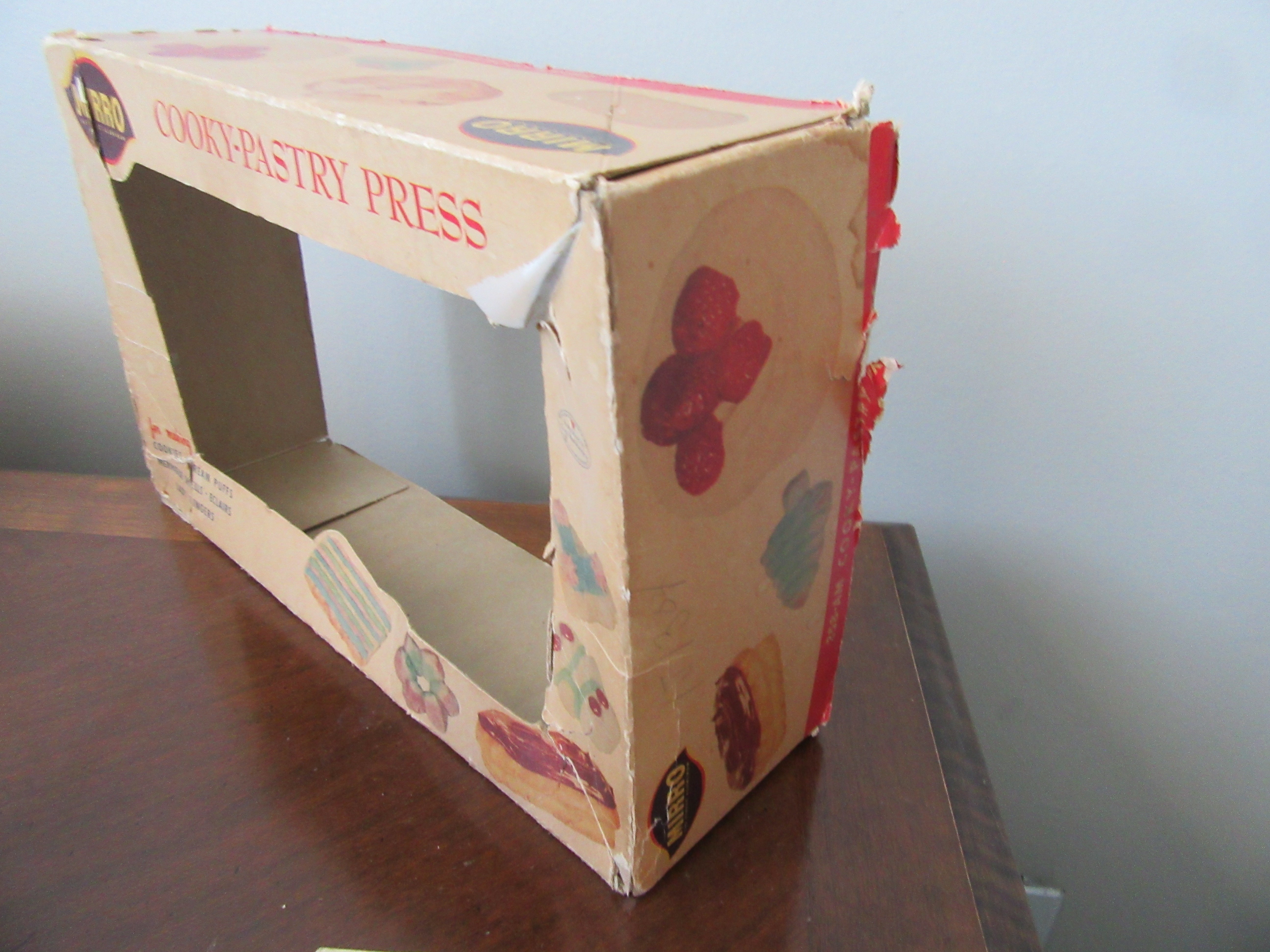 Vintage Mirro Cookie Press Complete