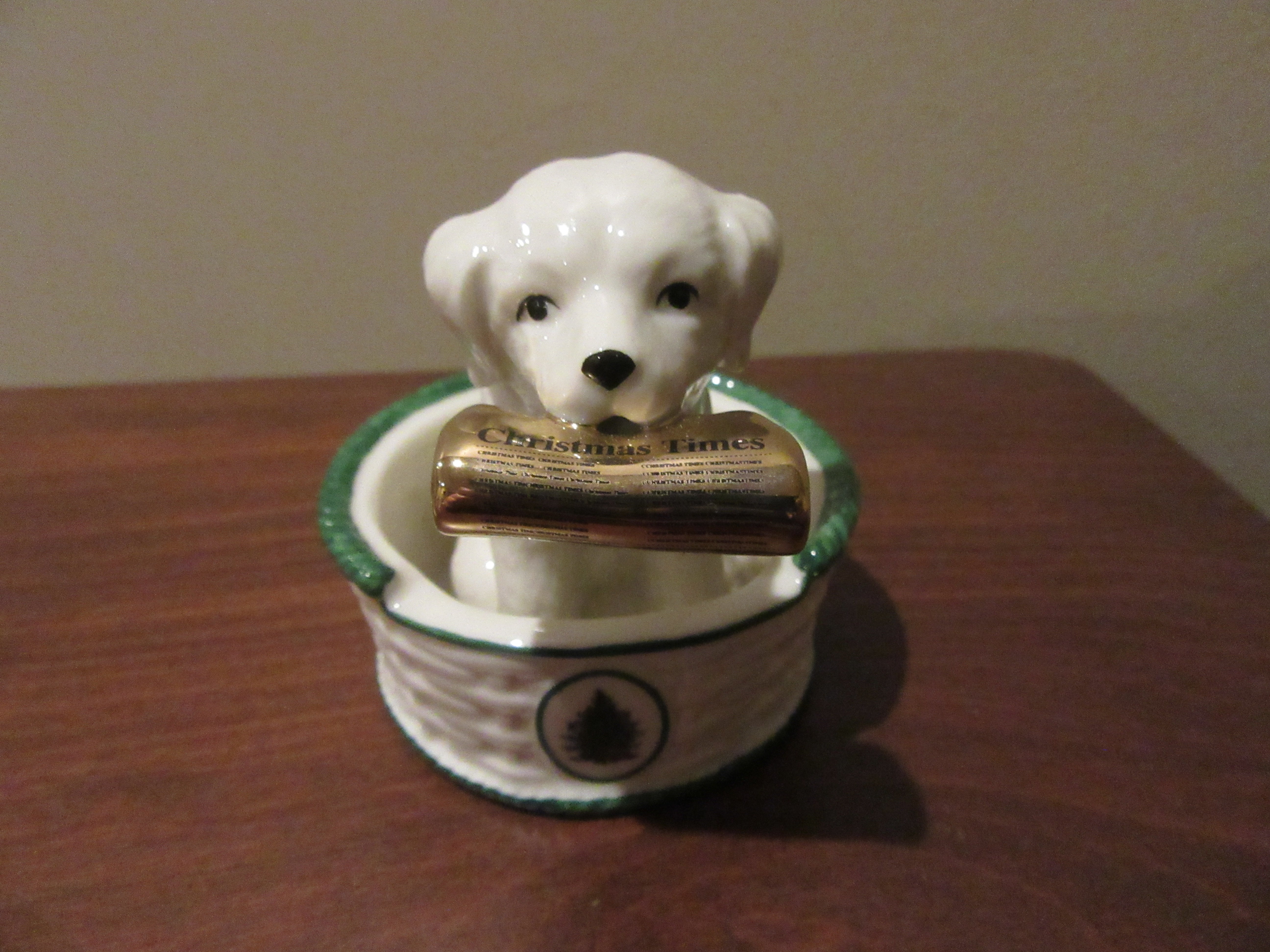 SPODE Puppy in Basket Porcelain Ornament