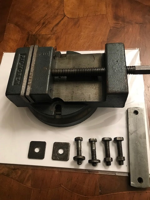 Palmgren 4" Milling Machine Cast Iron Vise W/base.