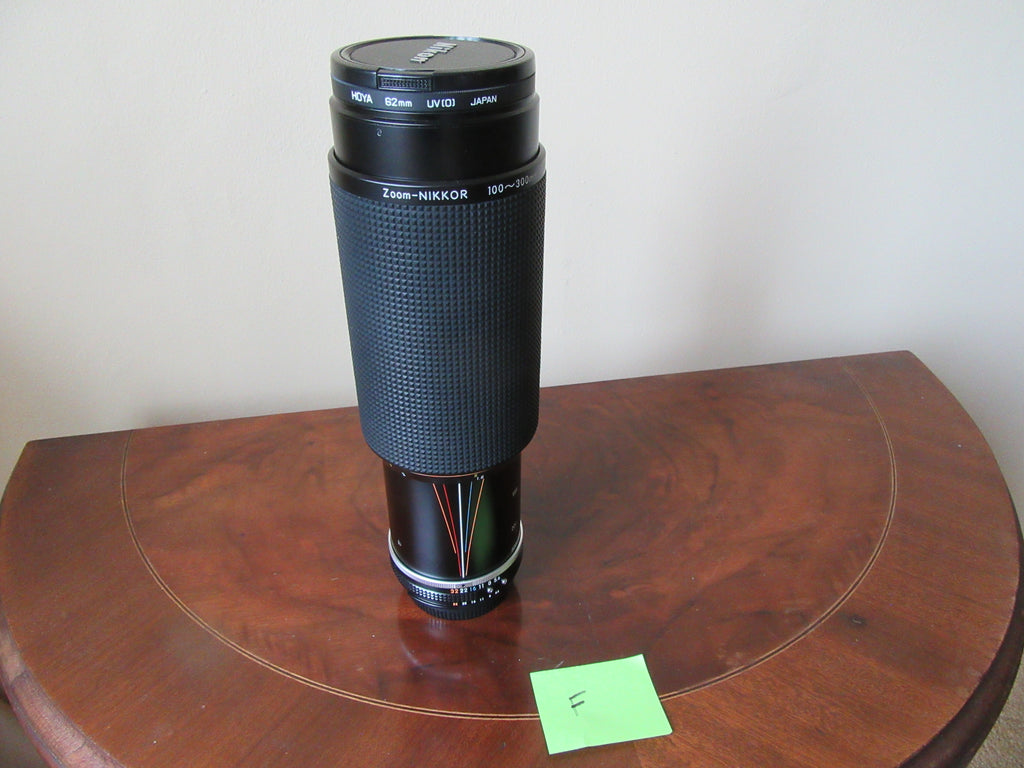 Nikon Zoom 100-300mm 1:5.6 with Hoya 62mm UV Filter