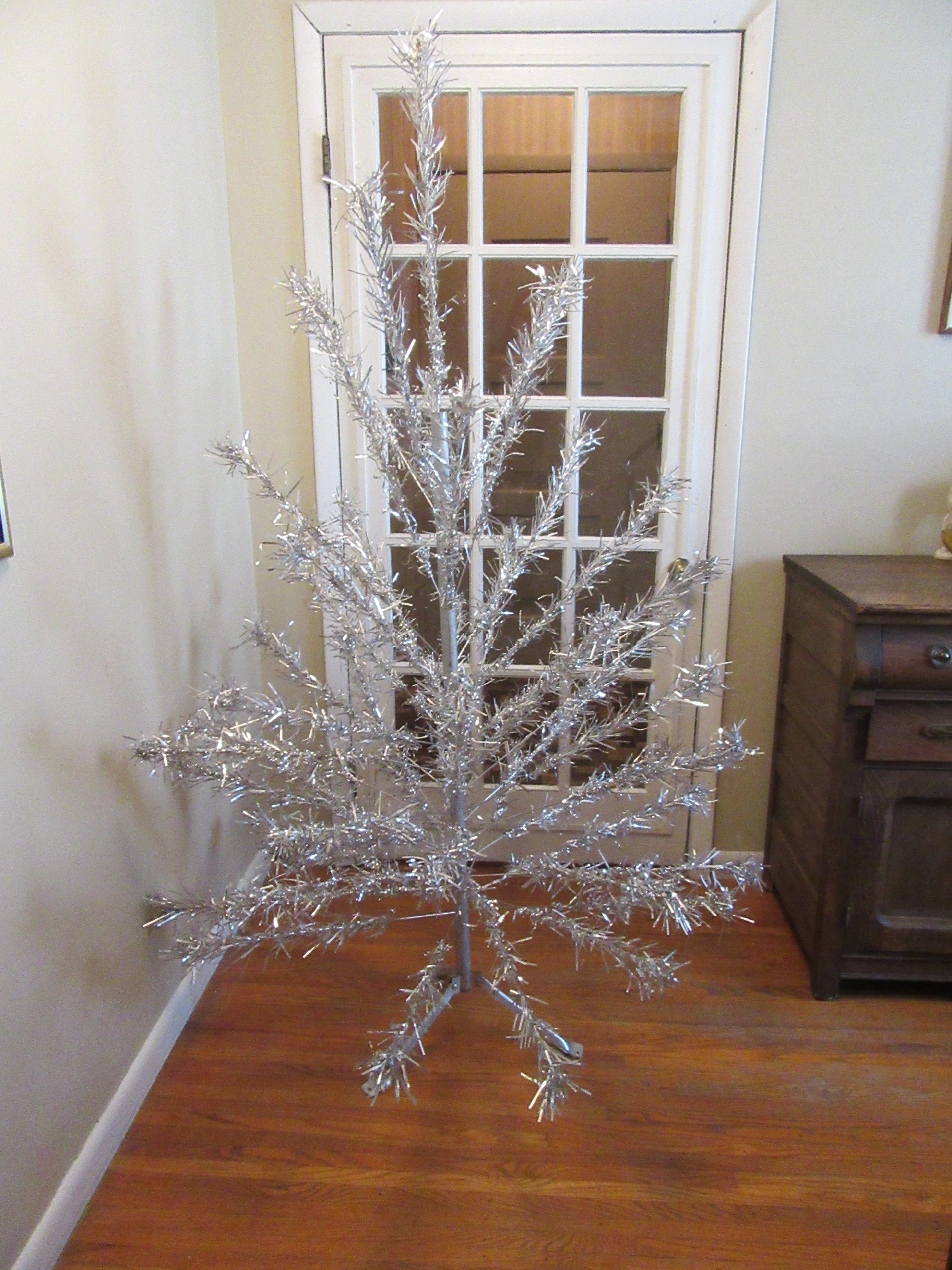 6ft Vintage Sparkler Aluminum Christmas Tree with Original Box
