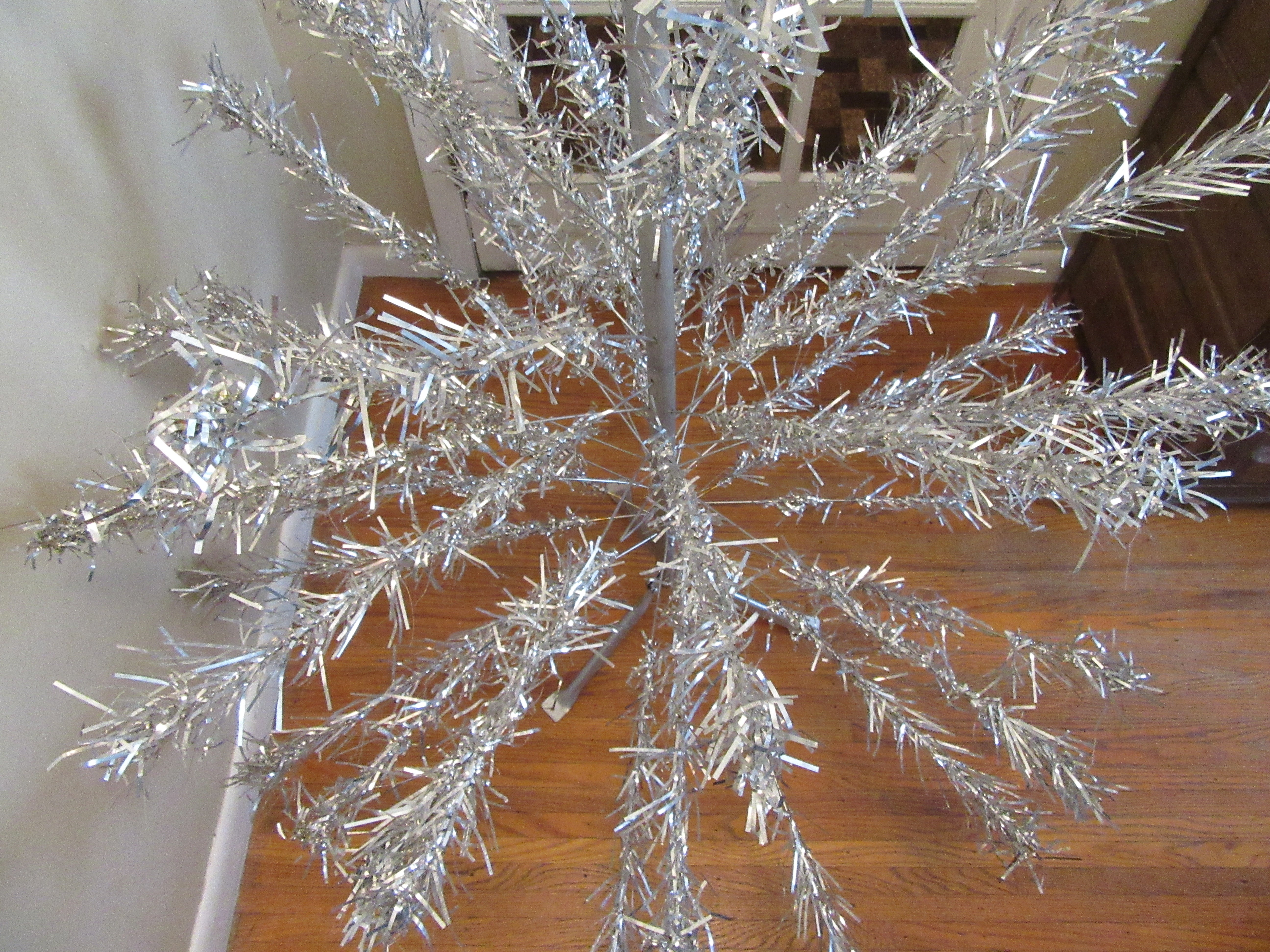 6ft Vintage Sparkler Aluminum Christmas Tree with Original Box