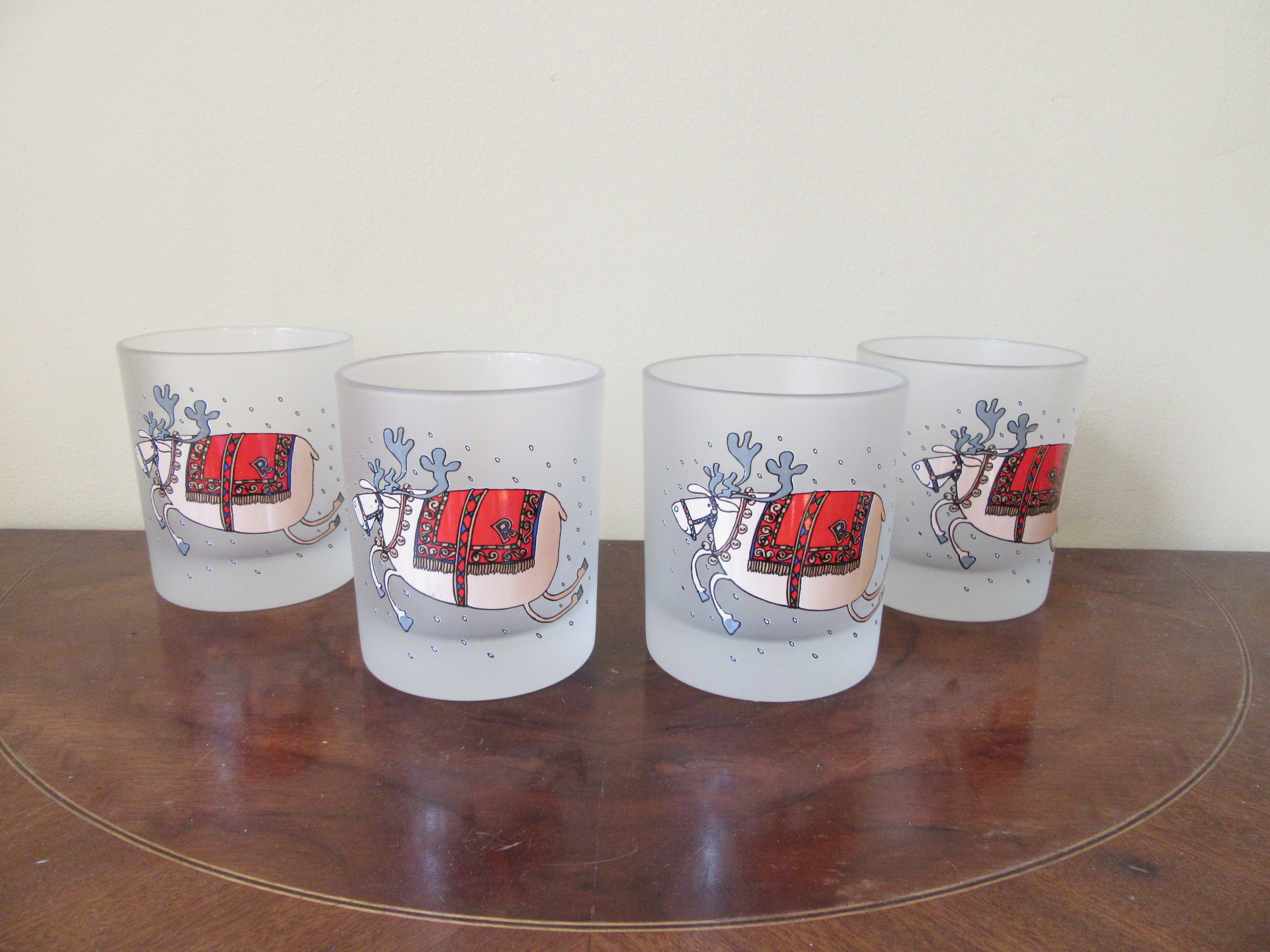 4 Reindeer Dartington Designs Frosted Christmas Glasses