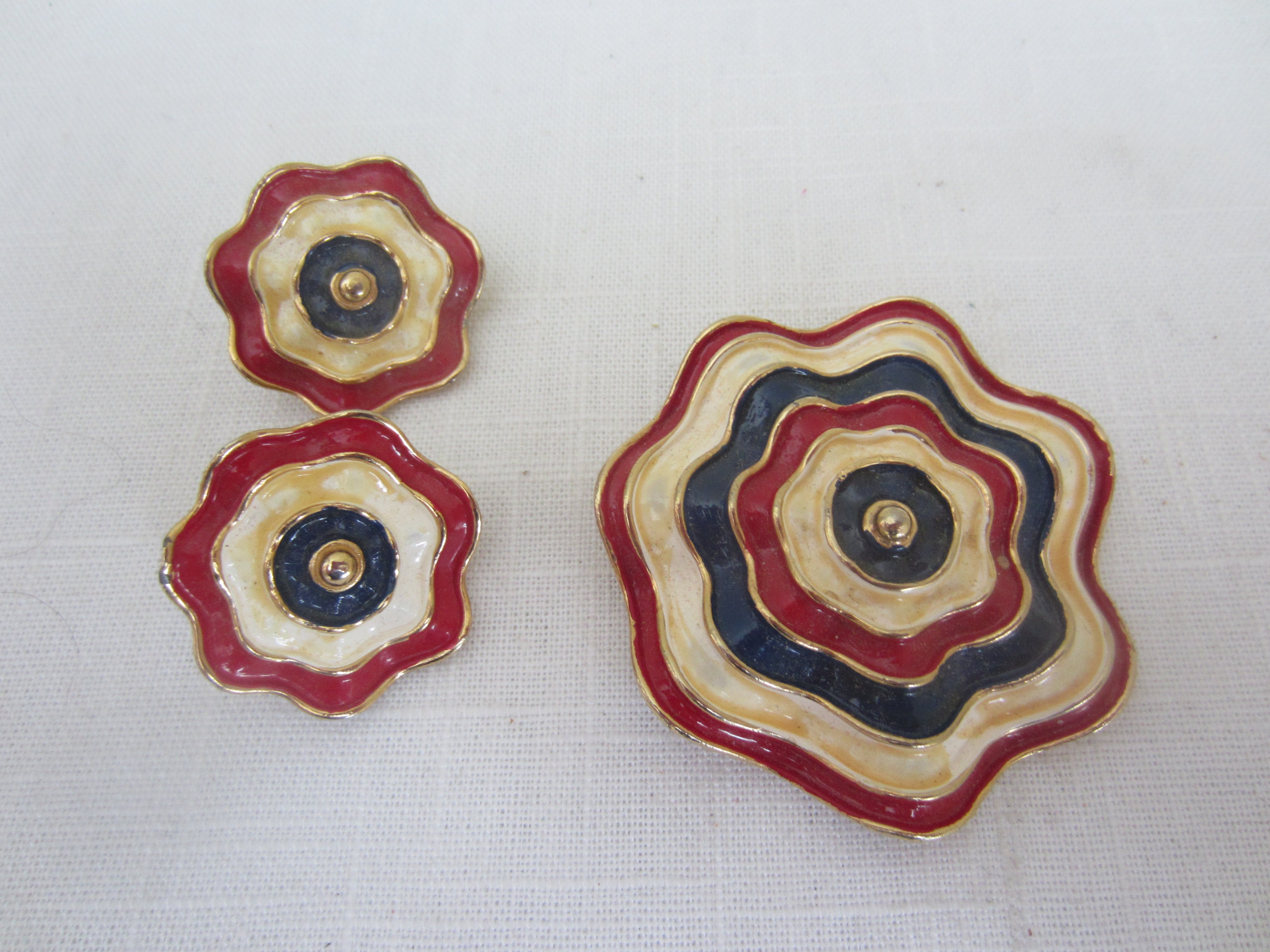Vintage Enameled Marvella Patriotic Brooch Earrings Set