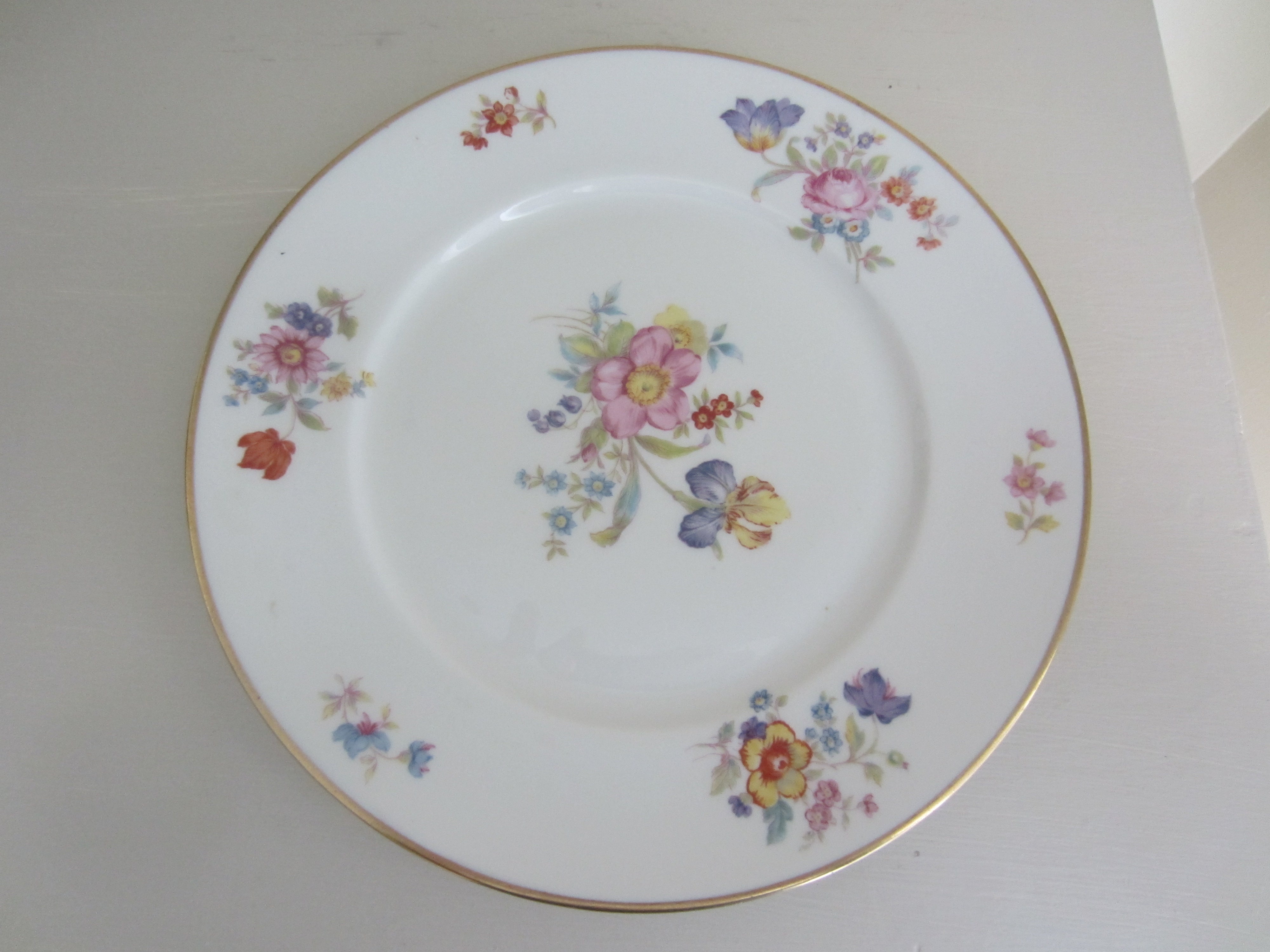 Linda Lee 10" Ivory China Plate