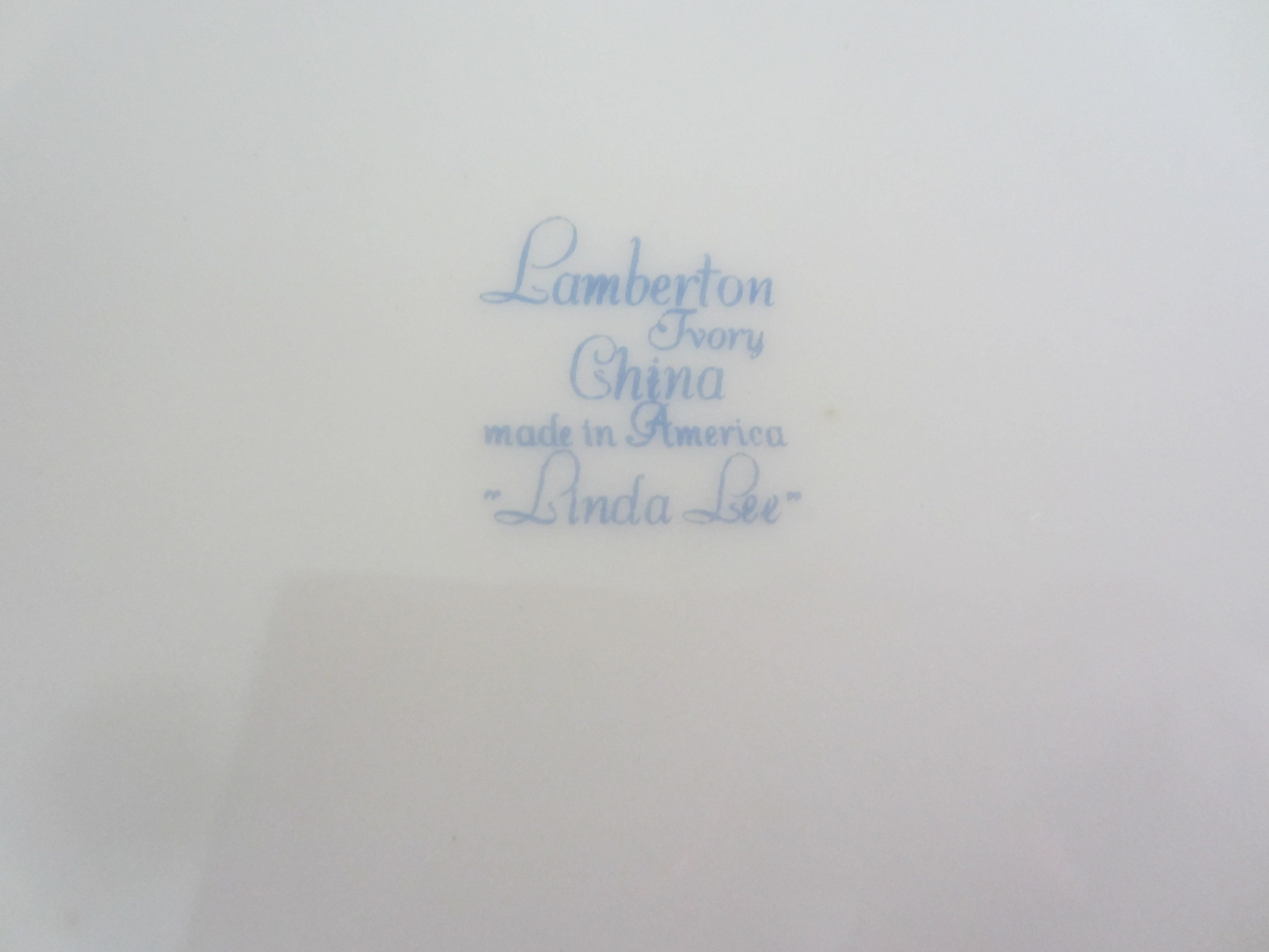Linda Lee 10" Ivory China Plate