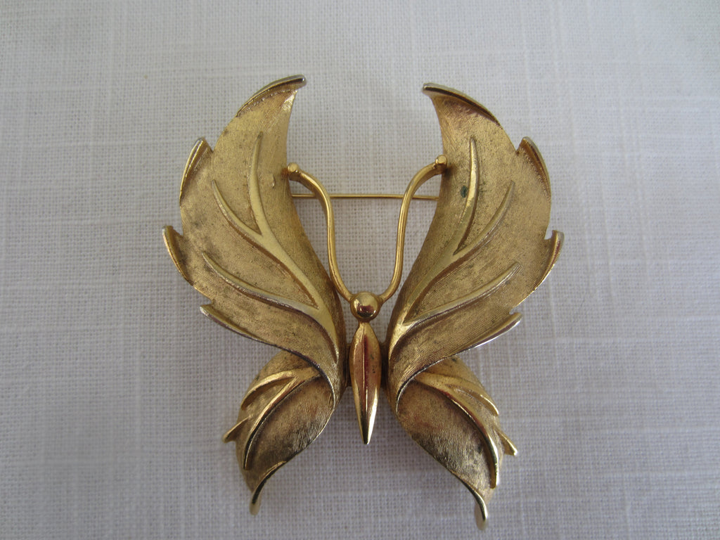 Large Gold Tone Butterfly Brooch/Pin