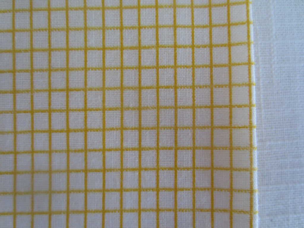 (6) Vintage Yellow Cotton Check Pattern Napkins