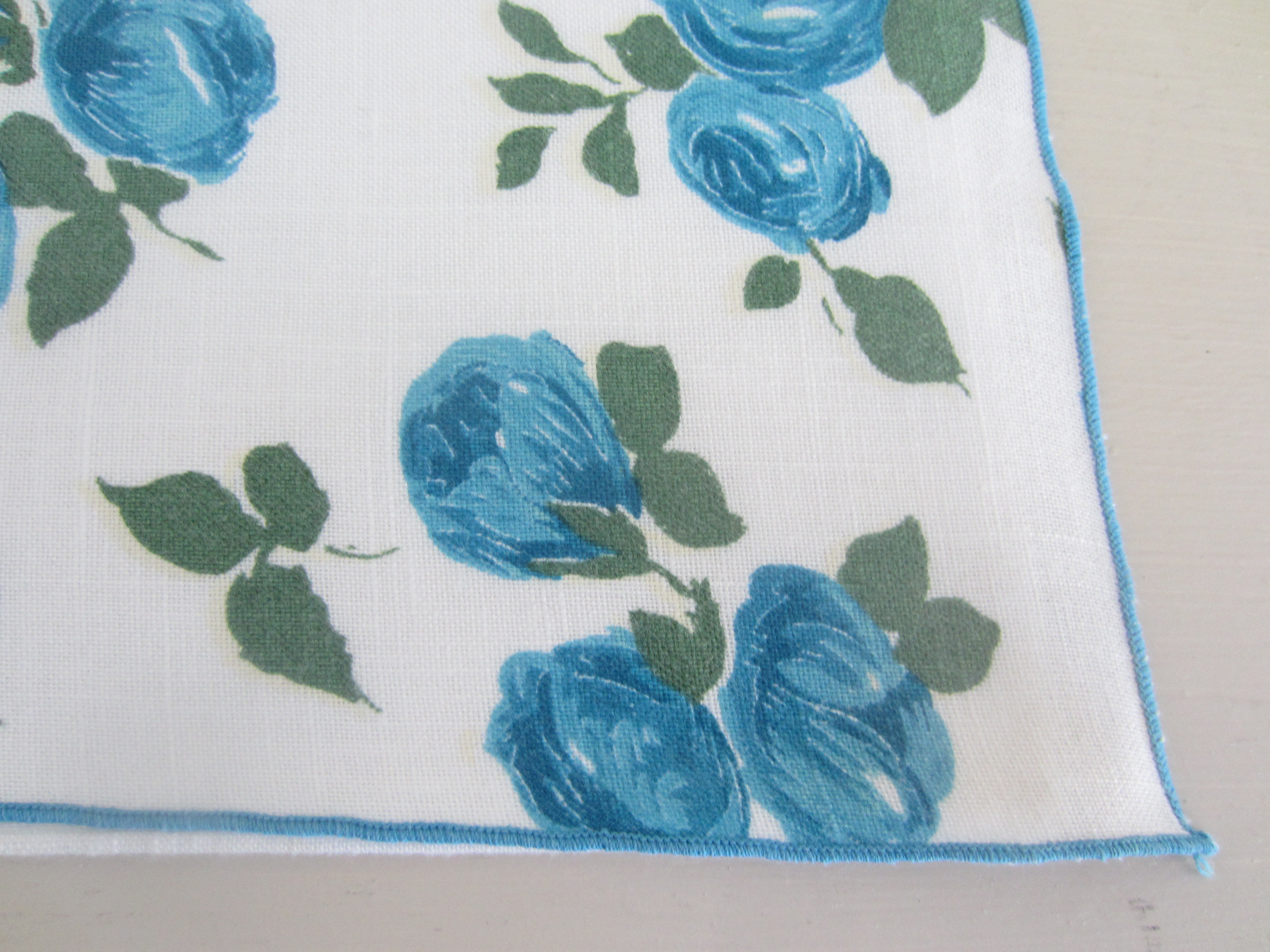 (4) Vintage Blue Roses Floral Cloth Placemats
