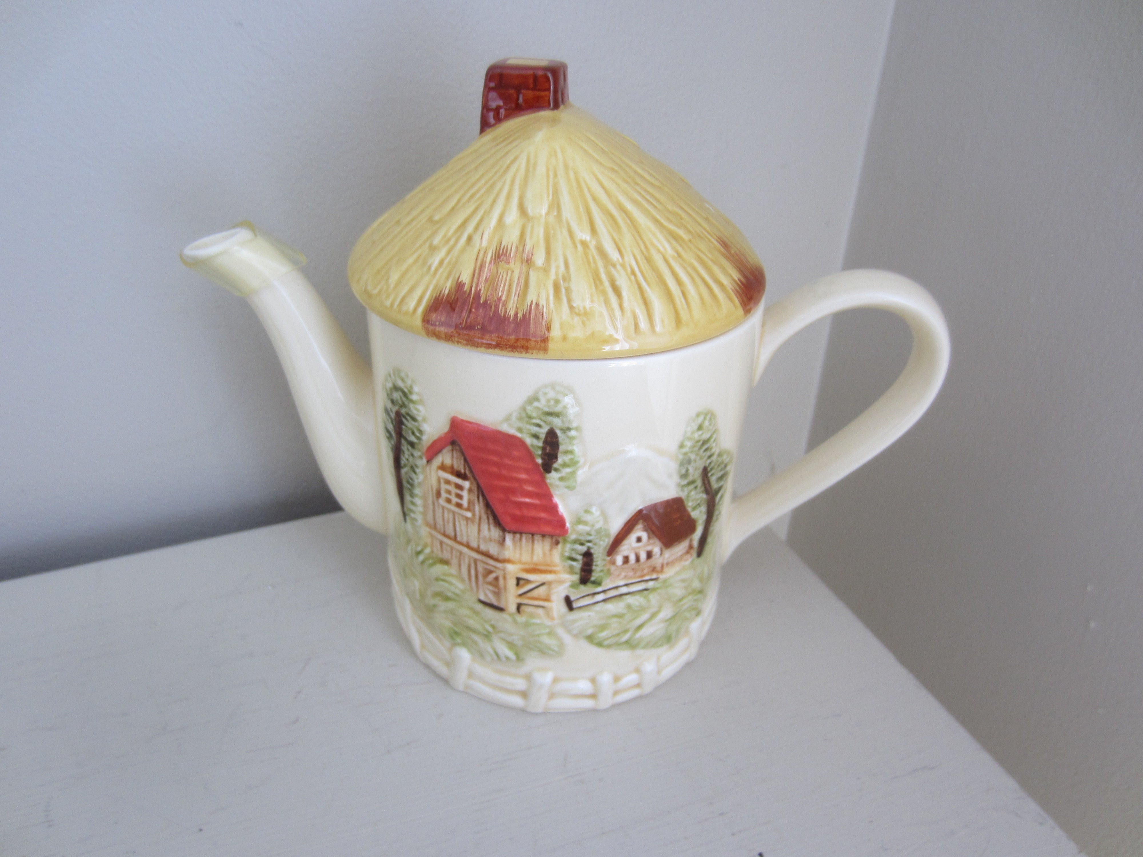 Vintage Ceramic Tea Set with raised Image Japan