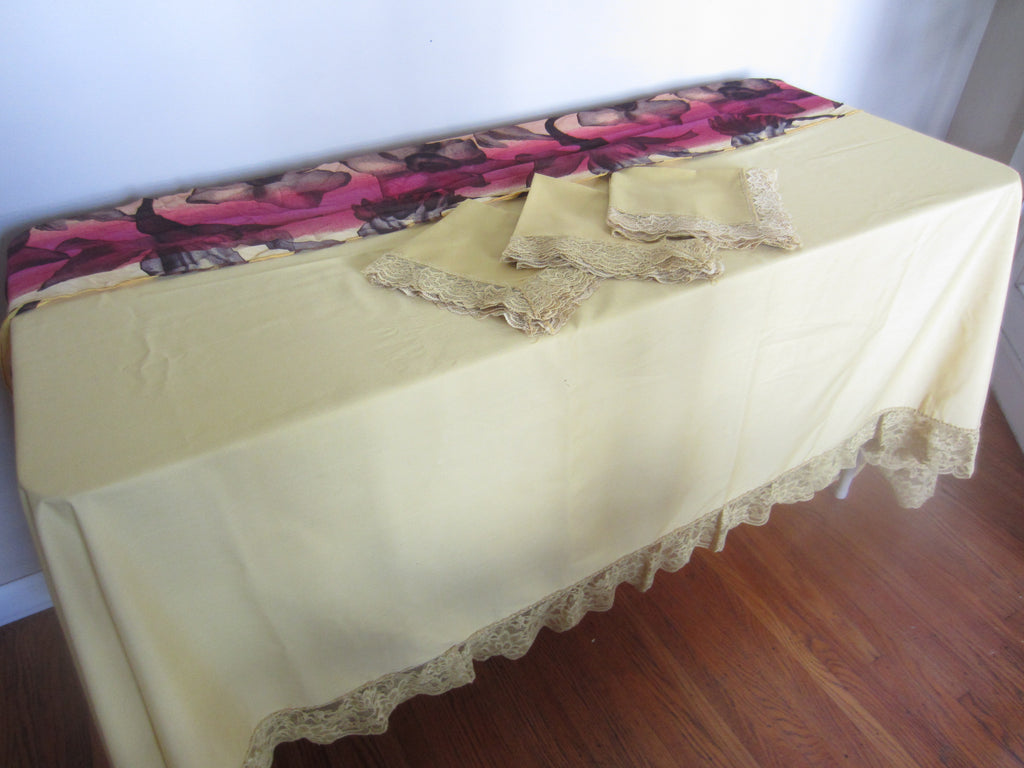 Large Golden Yellow Oblong Tablecloth and napkin set