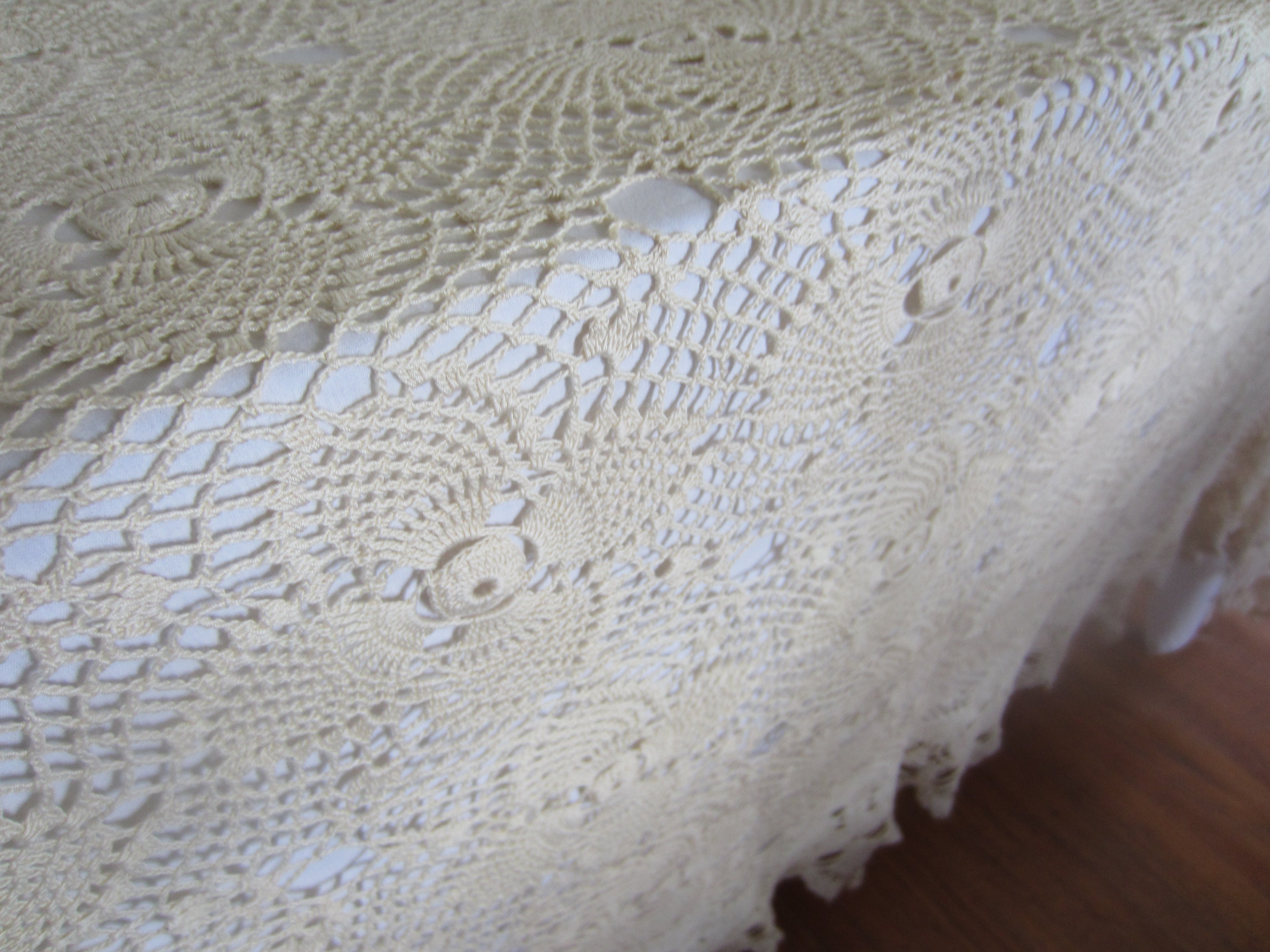 Large Ivory Vintage Crochet Tablecloth