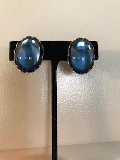 Vintage Emmons Blue Glass Clip on Earrings