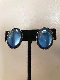 Vintage Emmons Blue Glass Clip on Earrings