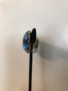Vintage Emmons Blue Glass Clip on Earrings
